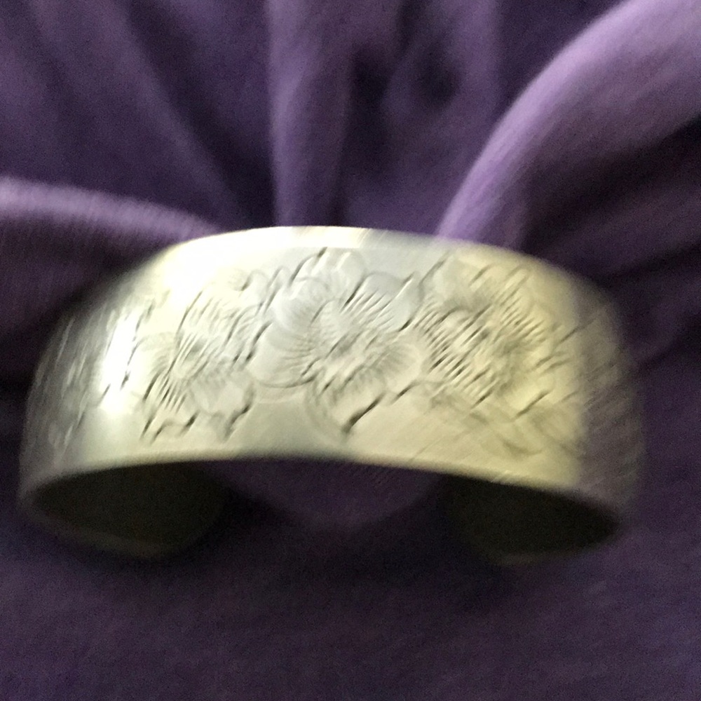 Vintage Kirk Stieff pewter bracelet and pendant